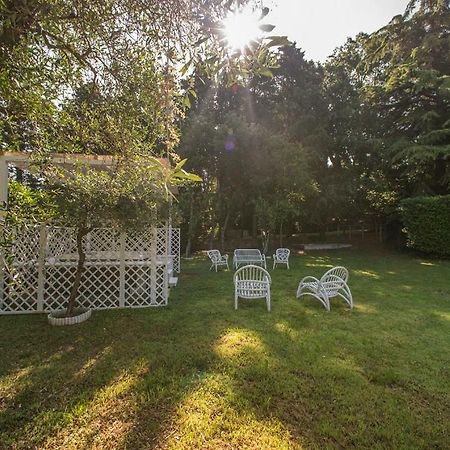 Country Lodge B&B Siena Bagian luar foto
