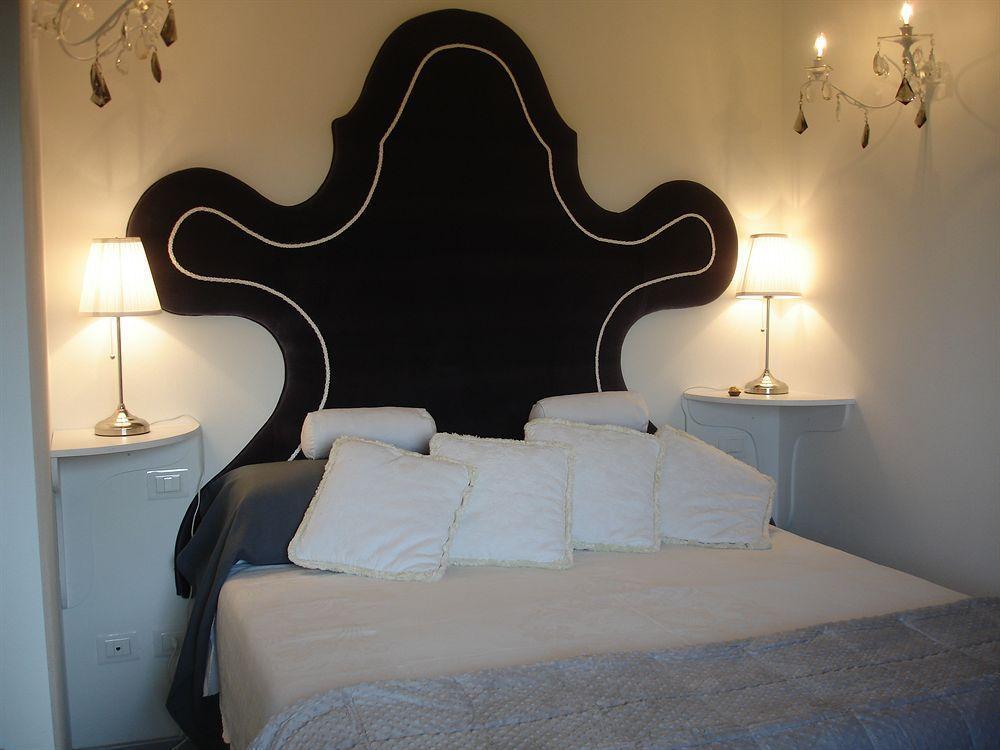 Country Lodge B&B Siena Bagian luar foto