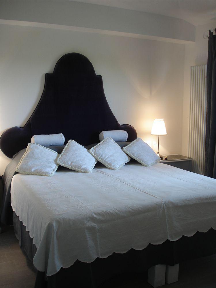 Country Lodge B&B Siena Bagian luar foto