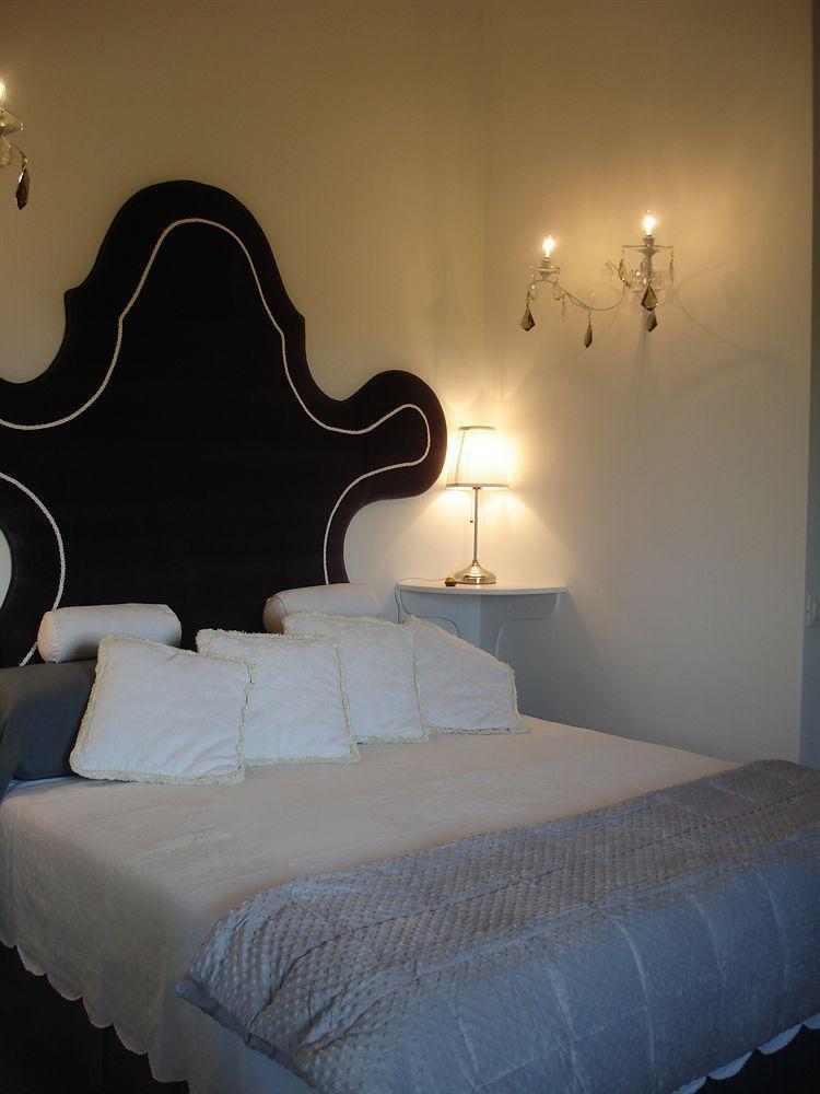 Country Lodge B&B Siena Bagian luar foto