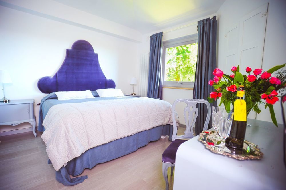 Country Lodge B&B Siena Bagian luar foto