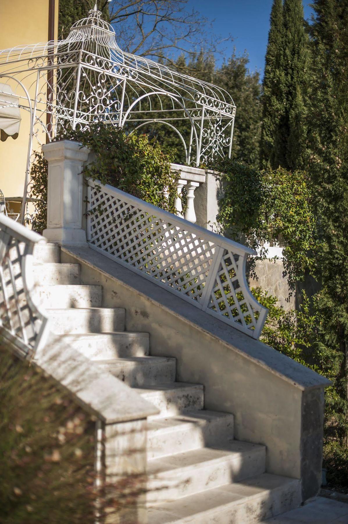 Country Lodge B&B Siena Bagian luar foto