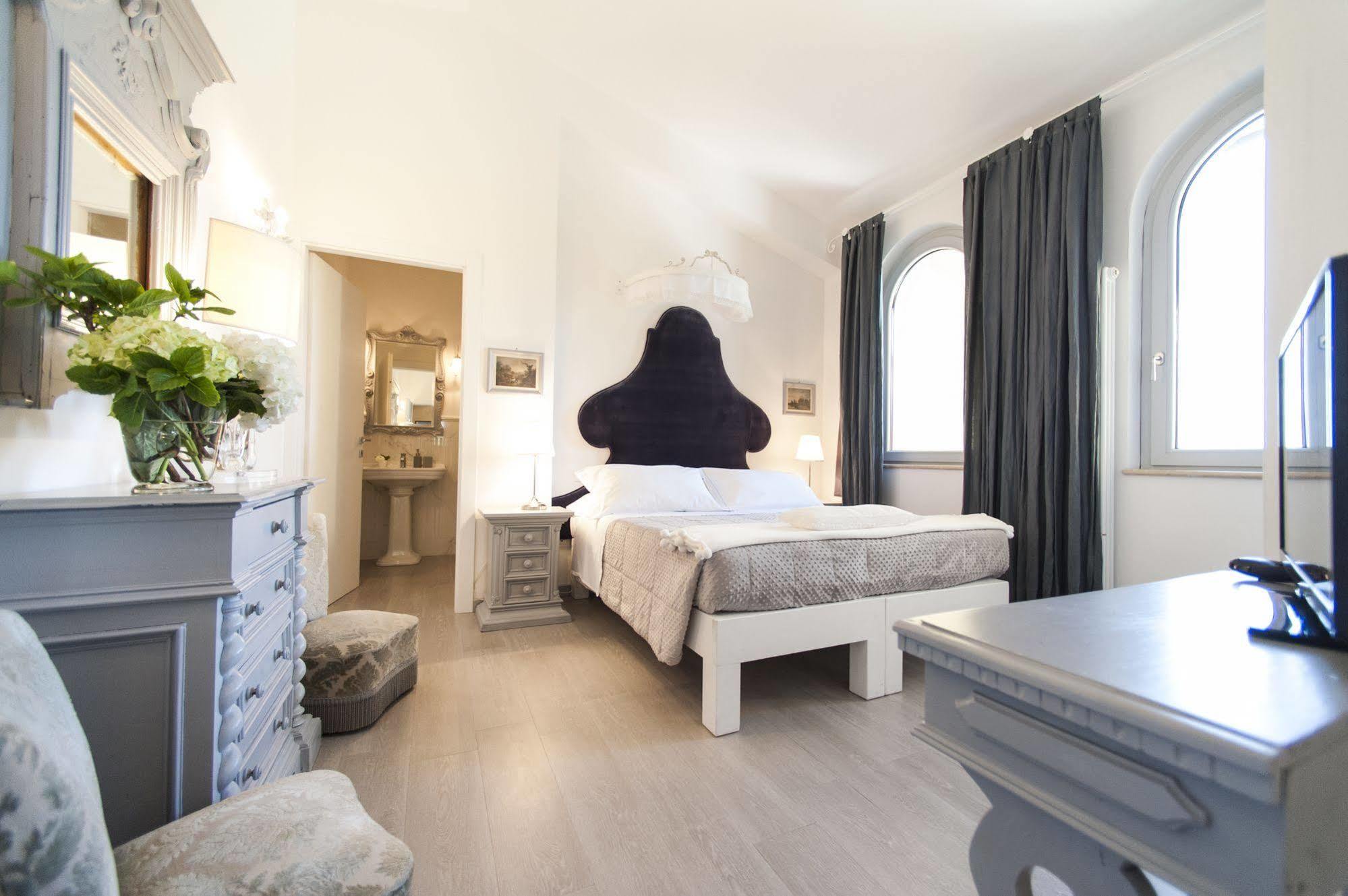 Country Lodge B&B Siena Bagian luar foto