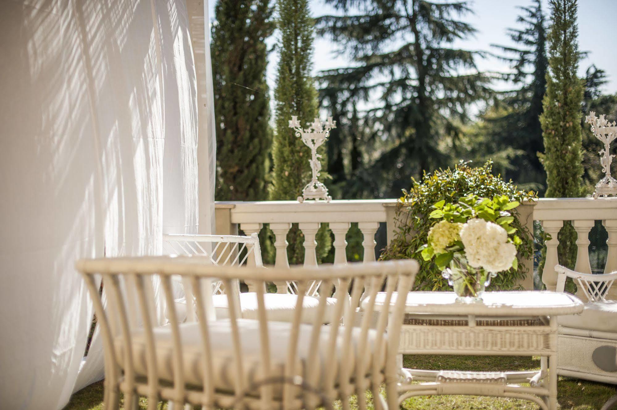 Country Lodge B&B Siena Bagian luar foto