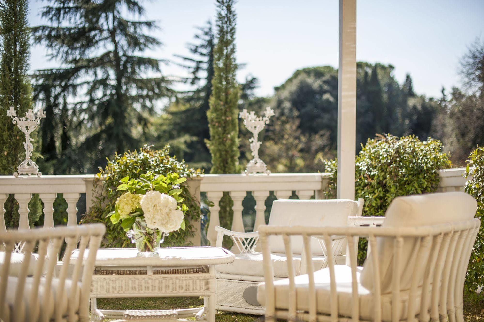 Country Lodge B&B Siena Bagian luar foto
